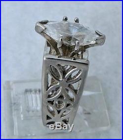 EXCEPTIONAL DIAMONIQUE Sterling Silver Estate MARQUISE CUBIC ZIRCONIA RING sz 6