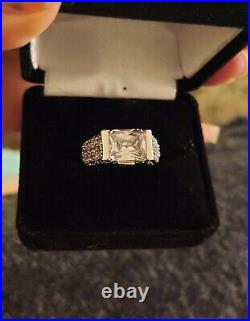 Sterling Silver Cubic Zirconia Beautiful Ring Size 6