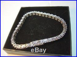 Superb Incredible Sparkly Large Cubics Bracelet-amazing Quality 8-triple Graded